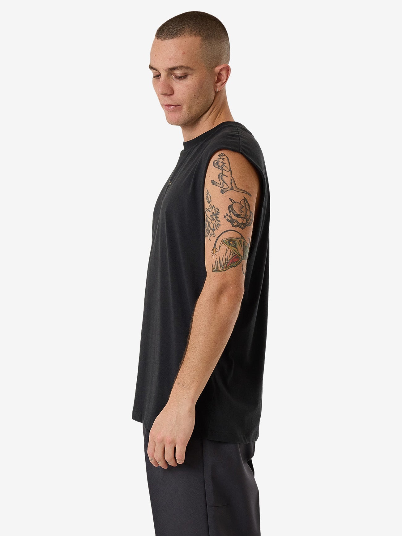 Minimal Thrills Merch Fit Muscle Tee - Faded Black XS