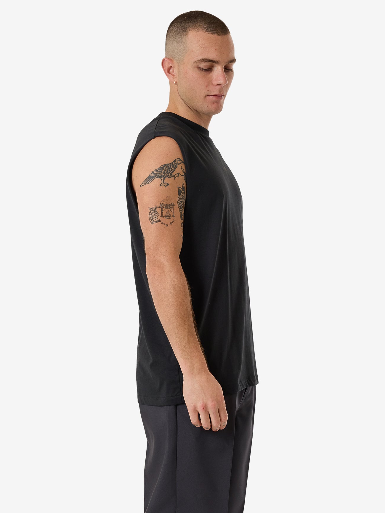 Minimal Thrills Merch Fit Muscle Tee - Faded Black XS