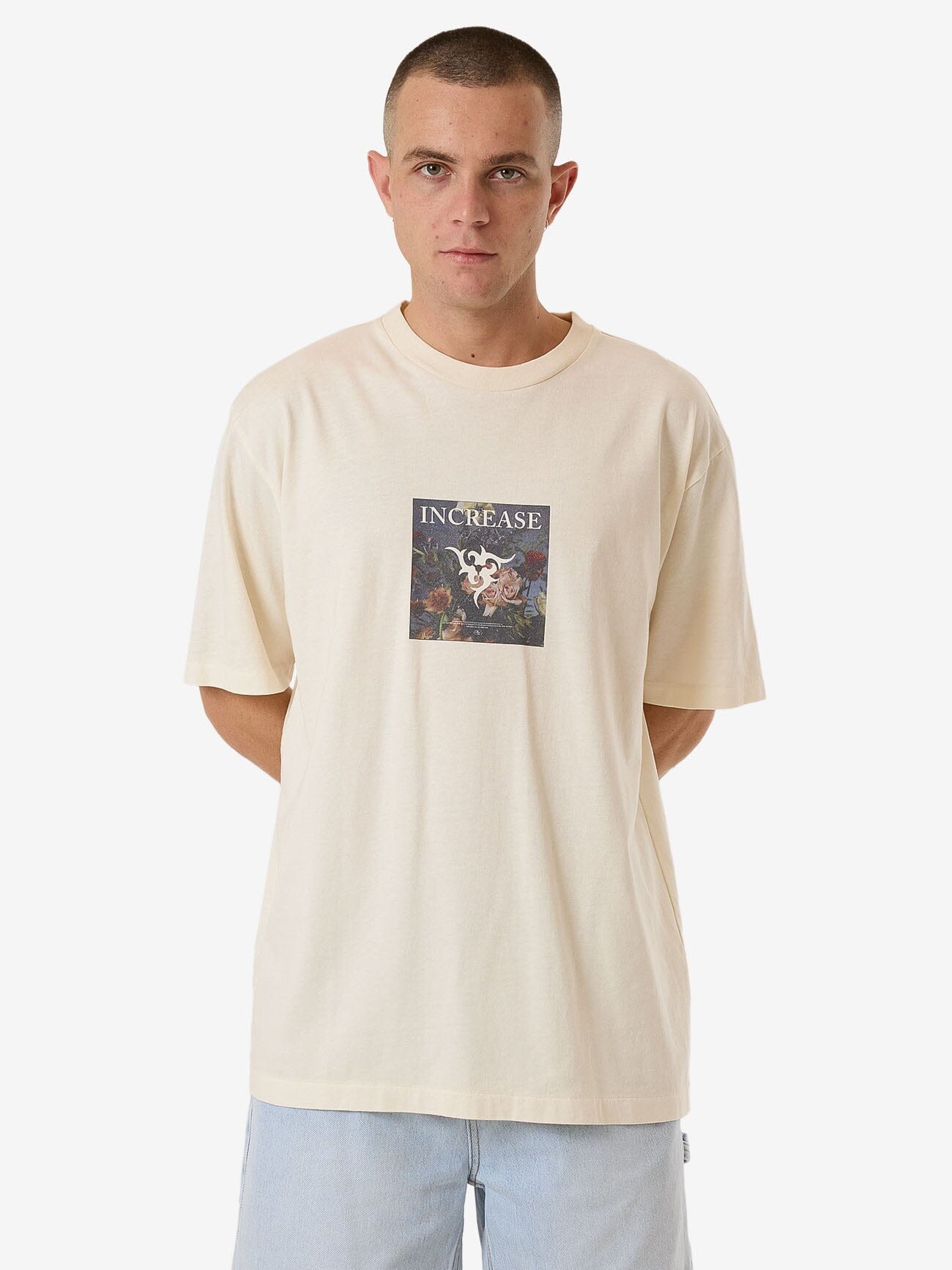 Beauty In Darkness Oversize Fit Tee - Dirty White XS