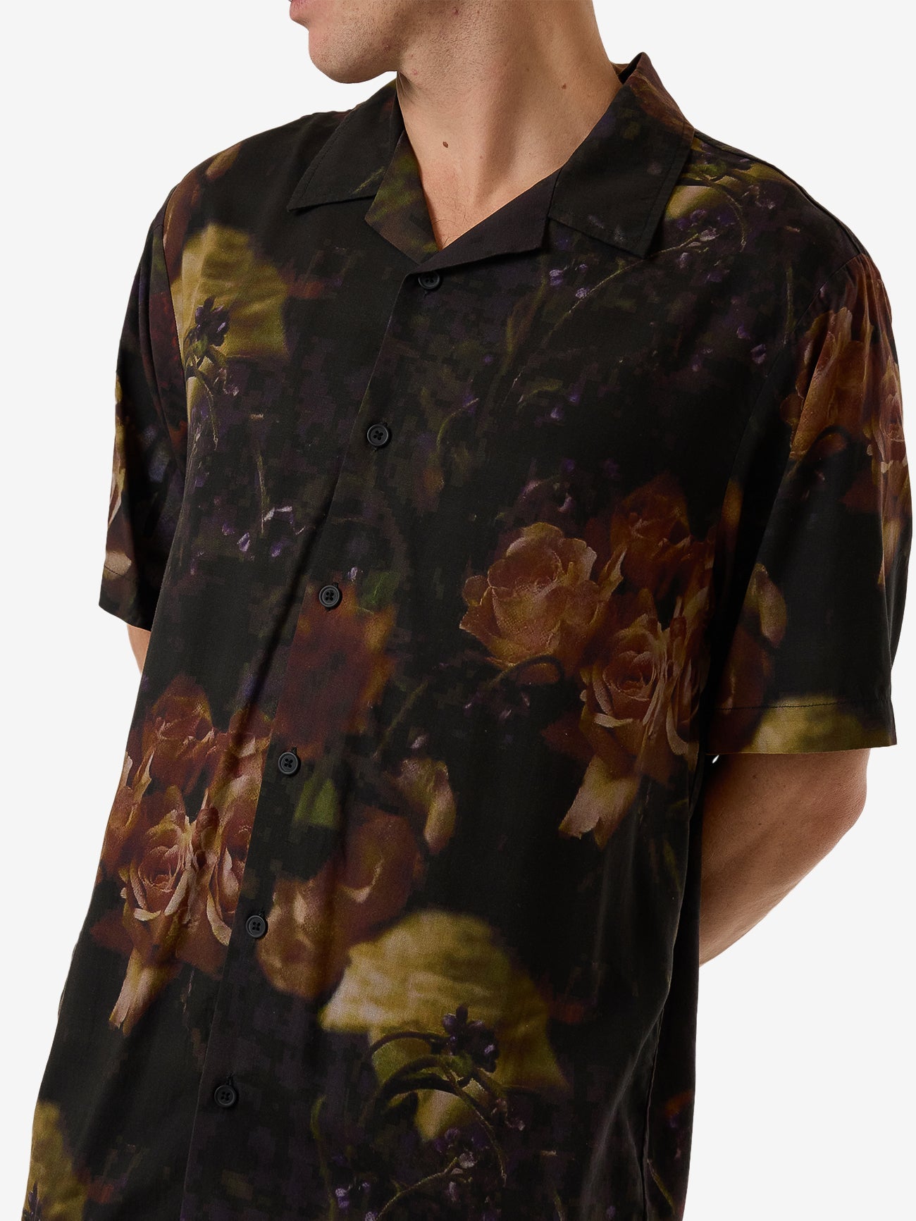 Beauty In Darkness Bowling Shirt - Mood Black XS