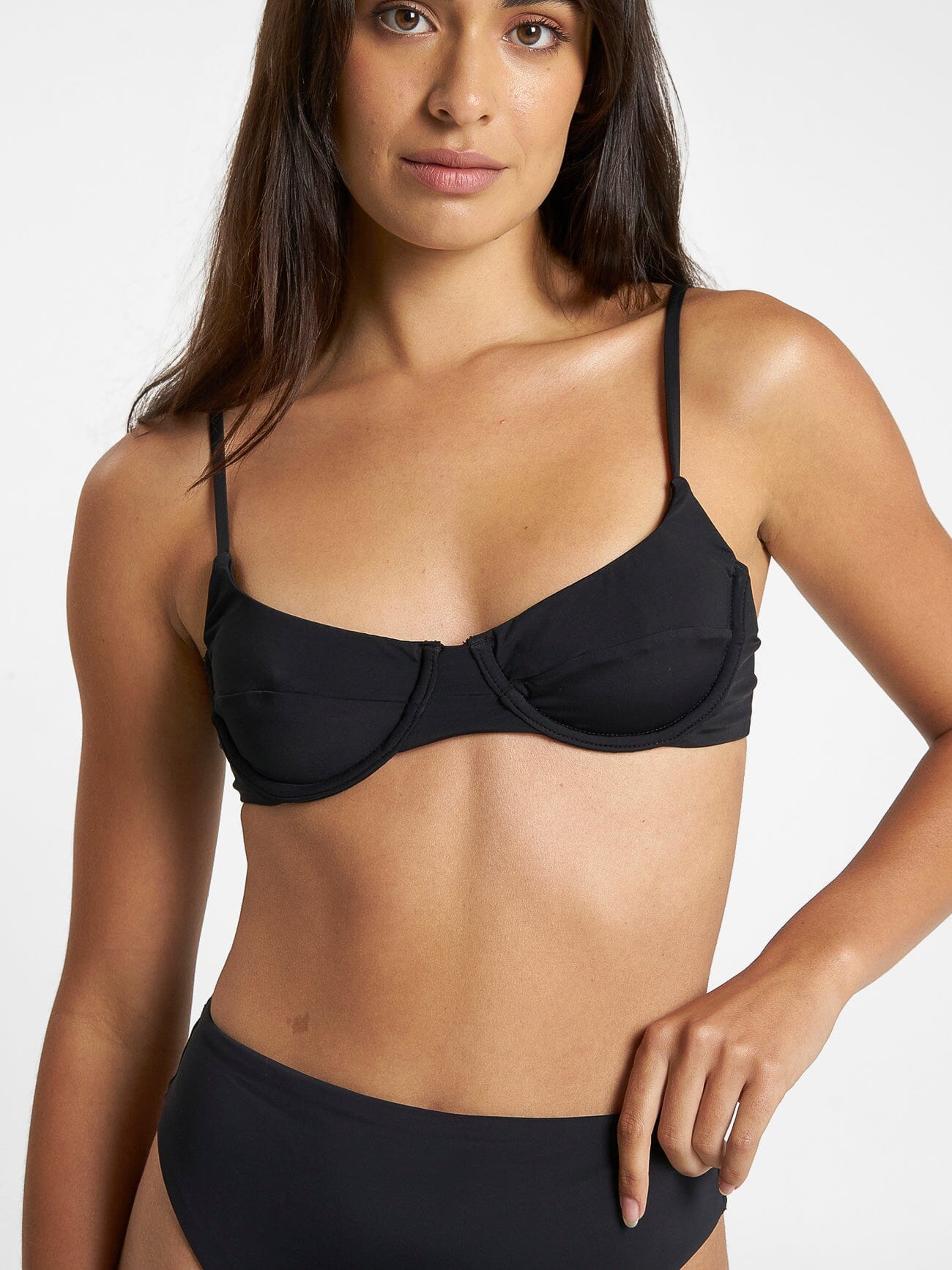 Thrills Underwire Bikini Top - Black