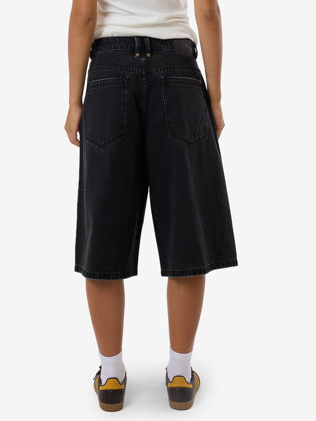 Darcy Short - Aged Black