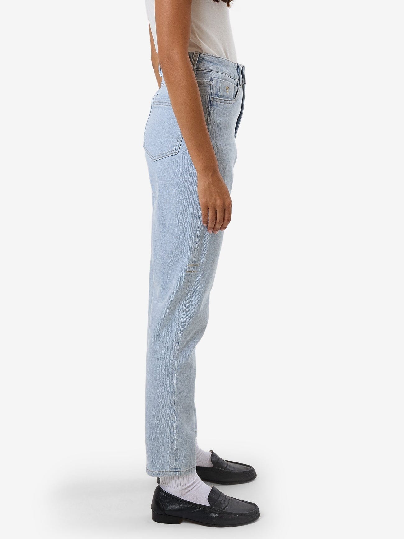 Casey Stretch Jean - Light Ash Blue