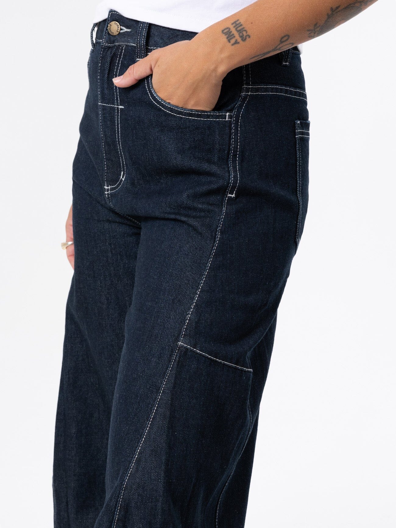 【YOURNUS】Blue Black Domingo Wide Denim Dojo in Blue Black Santiago | 7 For All Mankind