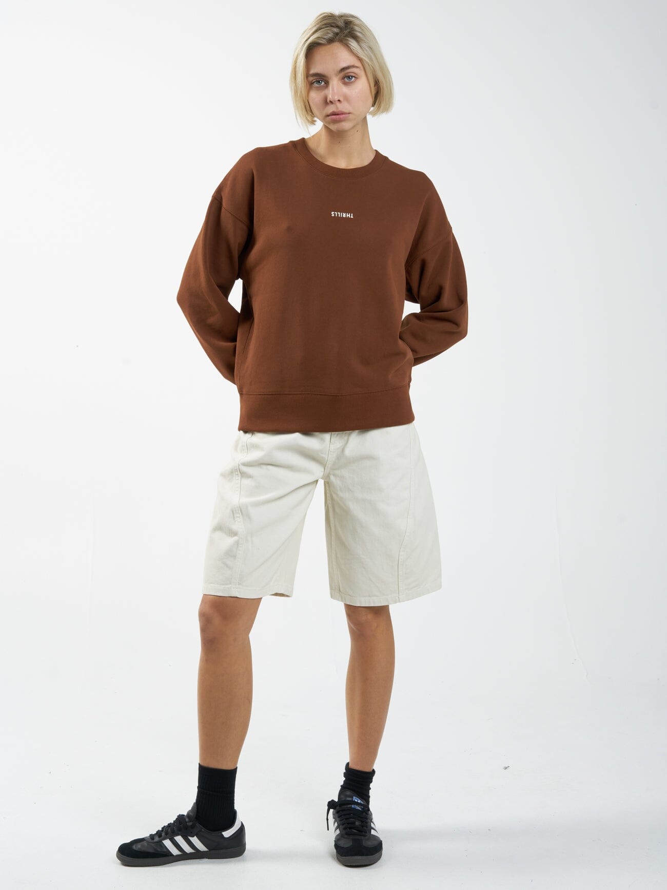 Minimal Thrills Slouch Crew - Chestnut