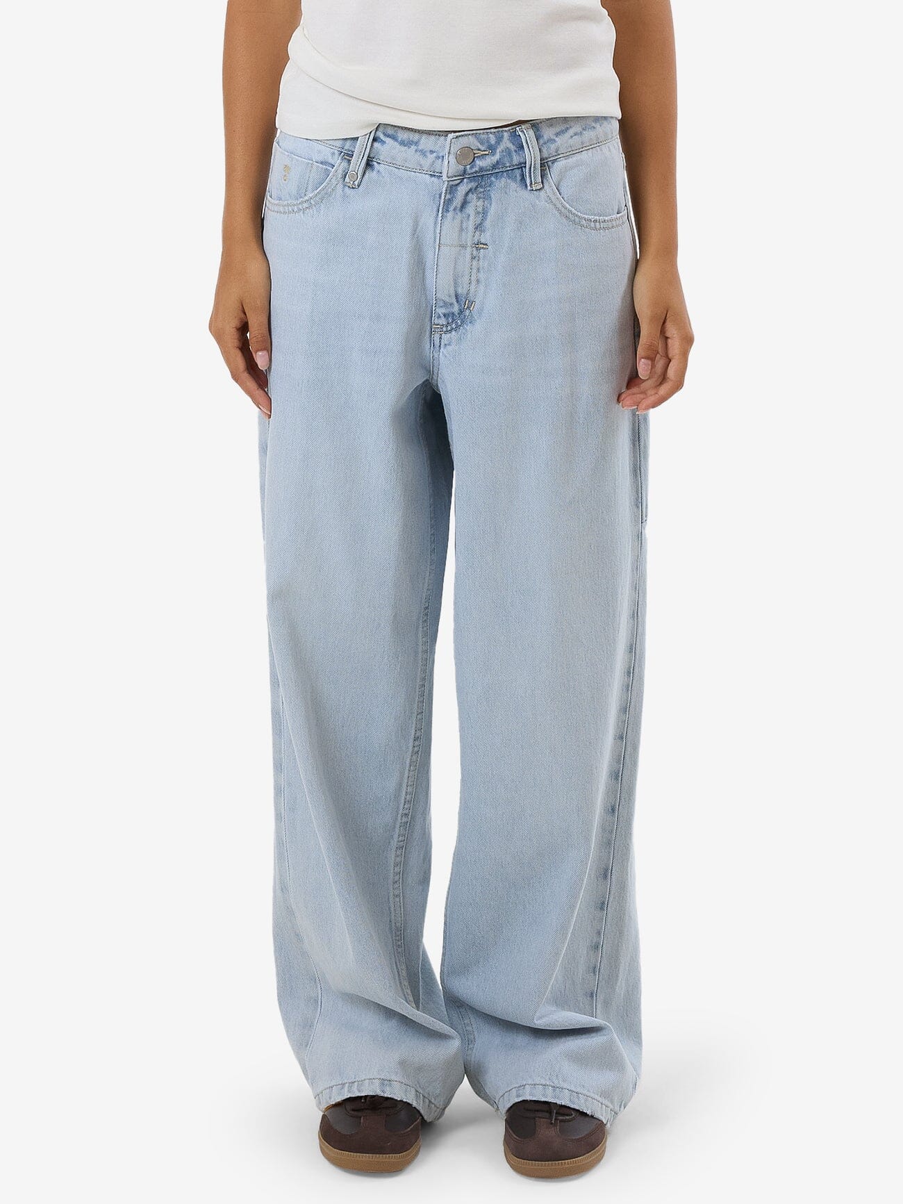 Billie Low Jean - Light Ash Blue 4