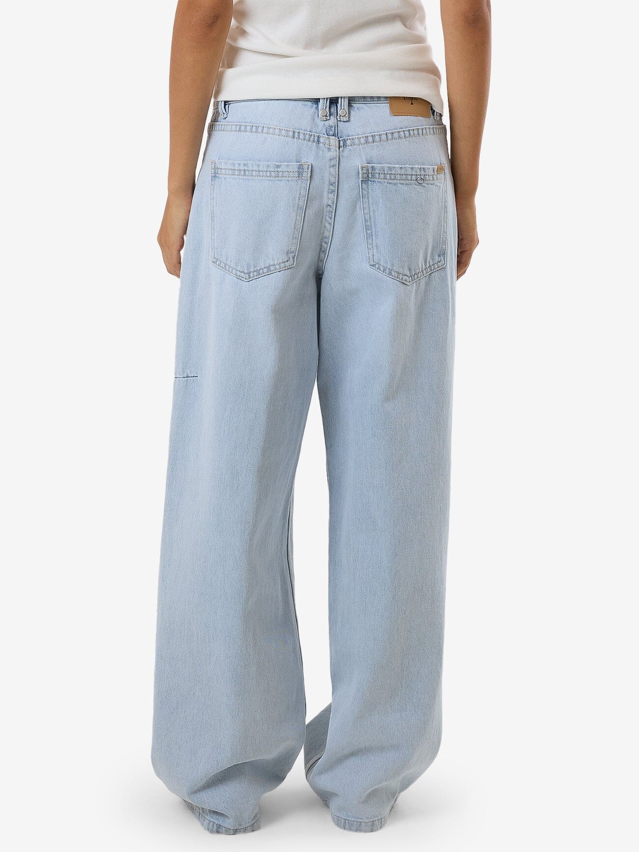 Billie Low Jean - Light Ash Blue 4