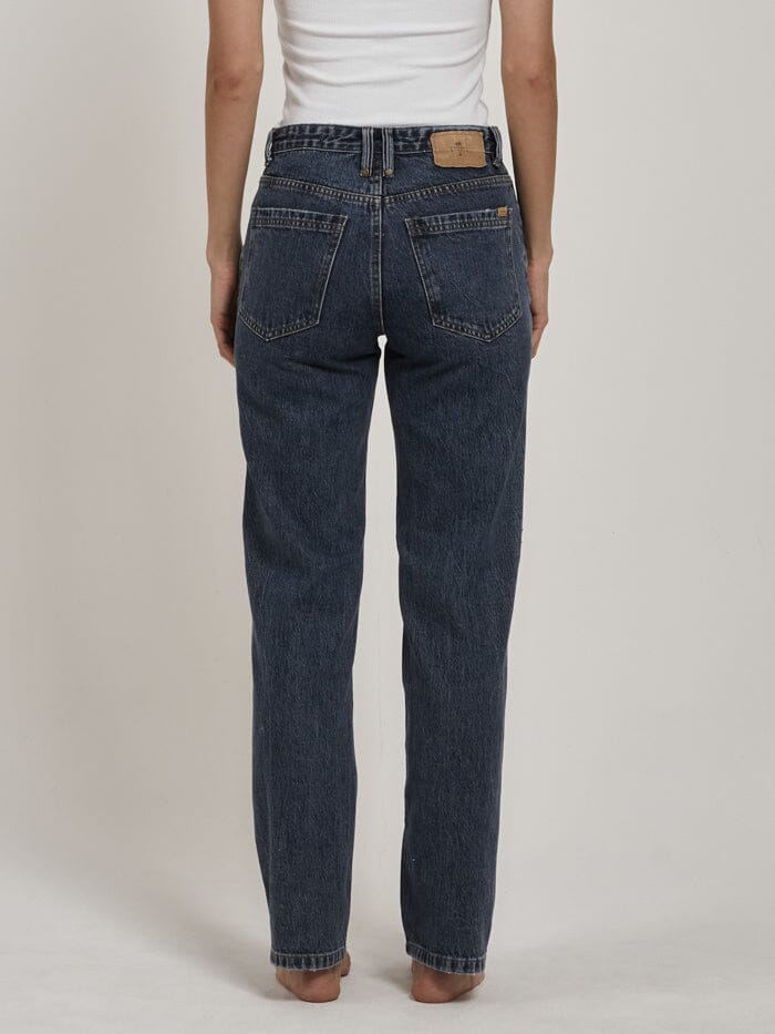 Rachel Mid Straight Jean - Worn In Blue