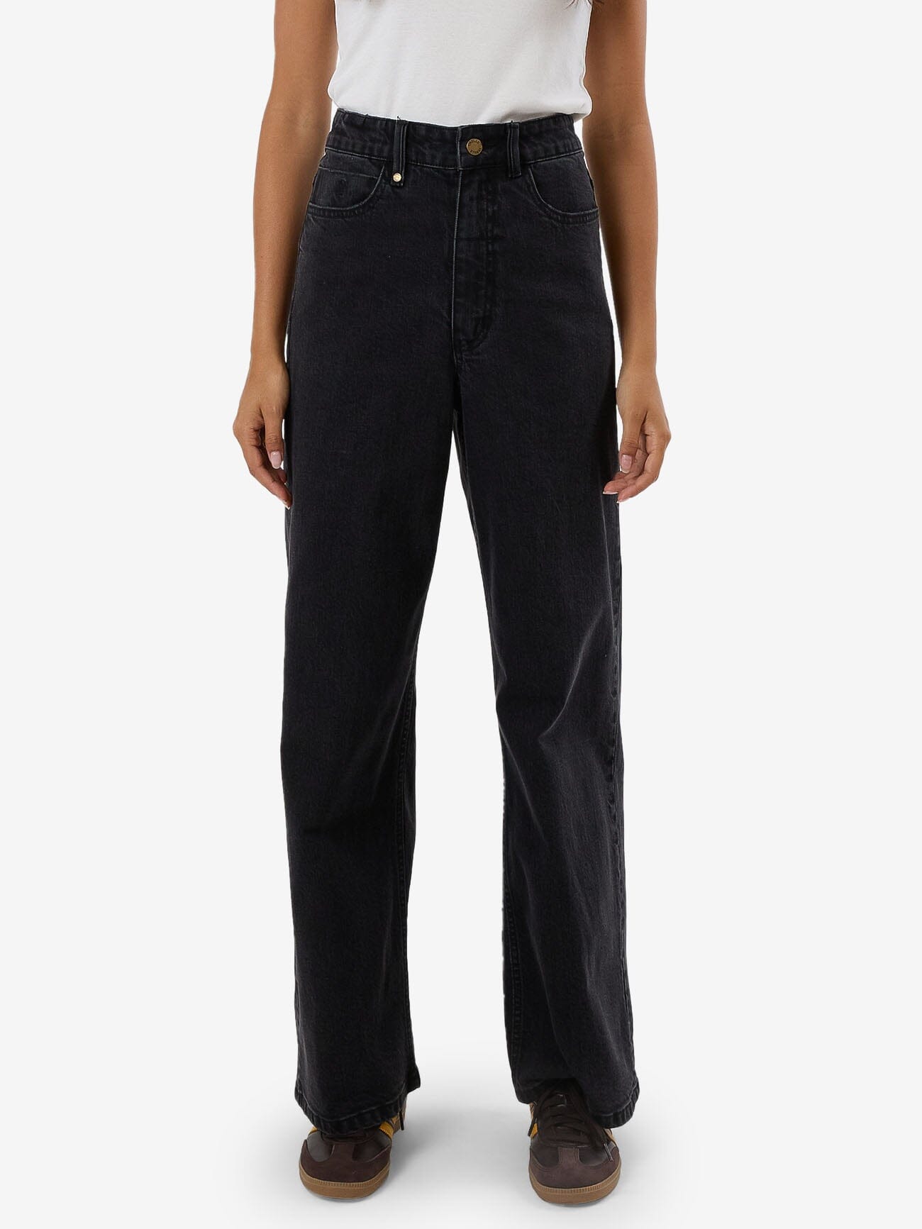 Holly Stretch Jean - Aged Black 4