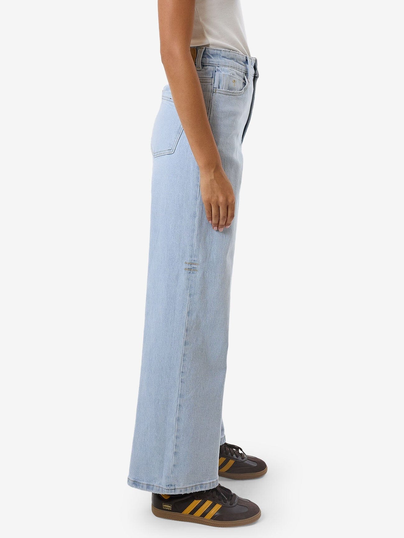 Holly Stretch Jean - Light Ash Blue