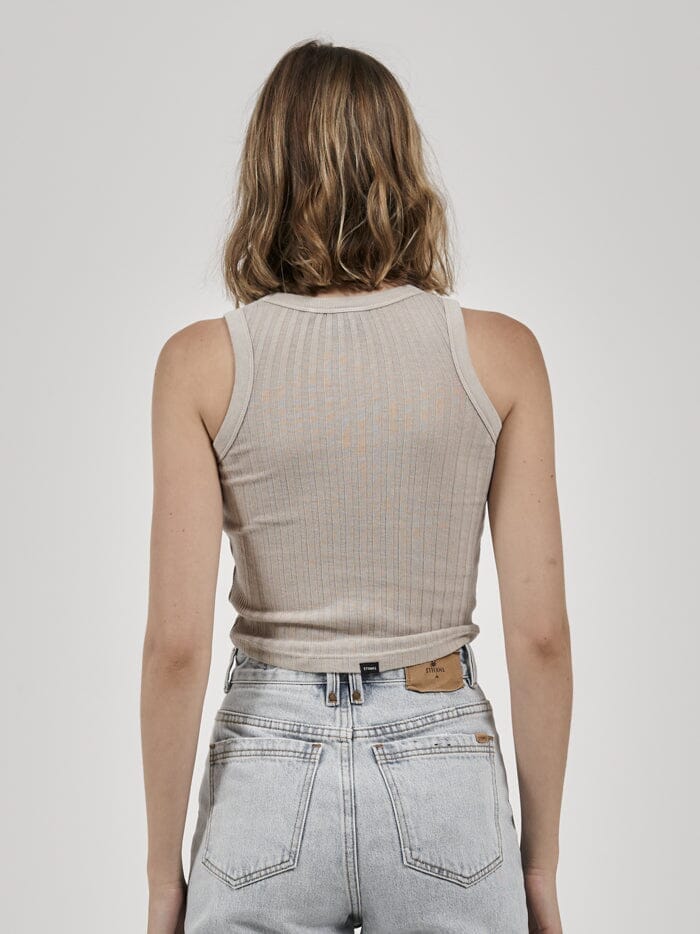 Fluctuate Rib Tank - Pavement