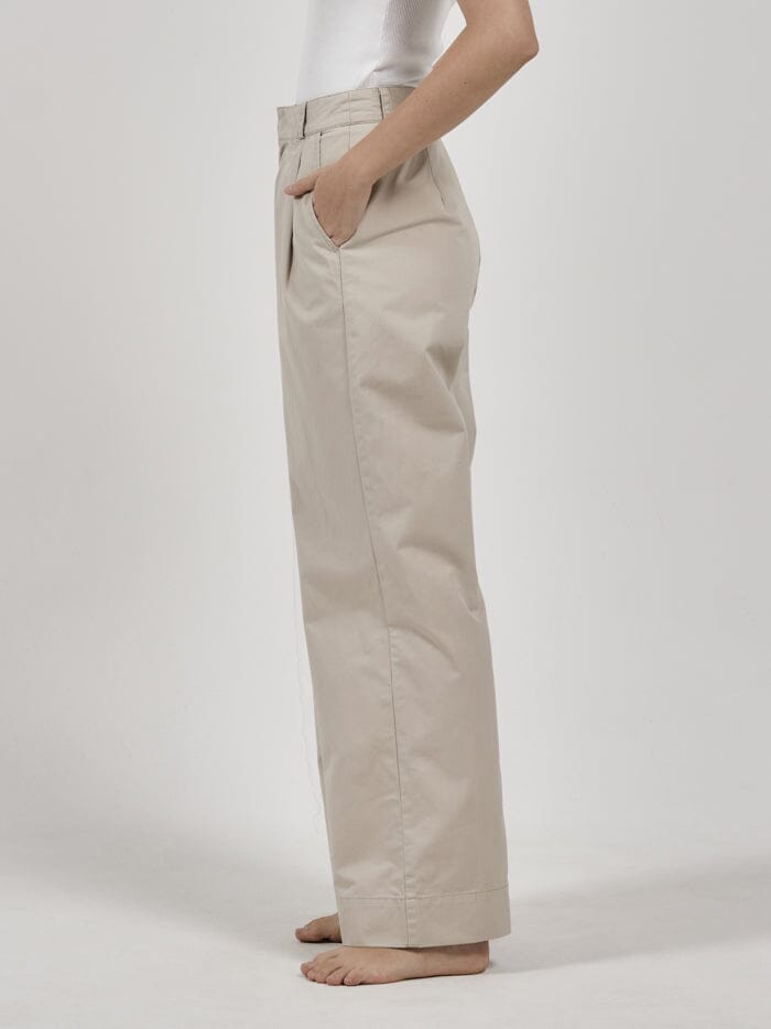 Artist Pleated Chino Pant - Pavement