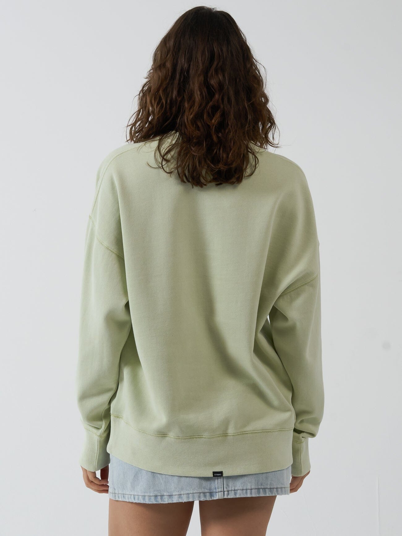 Minimal Thrills Slouch Crew - Pistachio