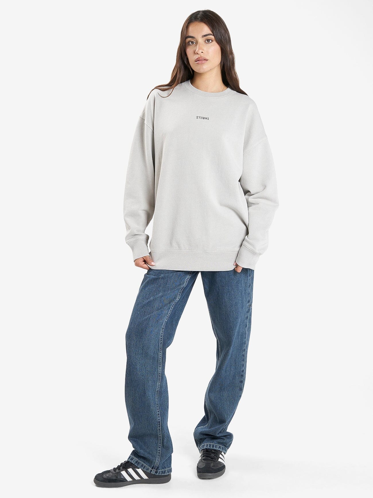 Minimal Thrills Slouch Crew - Oyster Grey 4