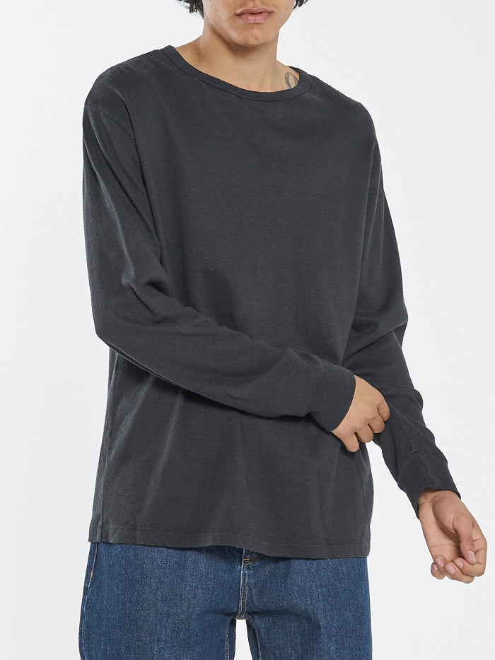 Hemp Thrills Embro Merch Fit Long Sleeve Tee - Black