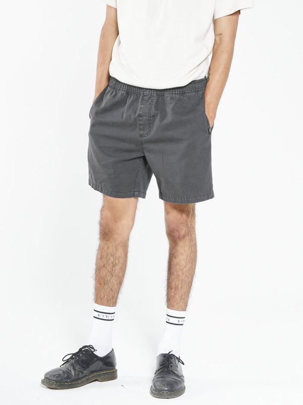 Minimal Thrills Work Volley  - Merch Black
