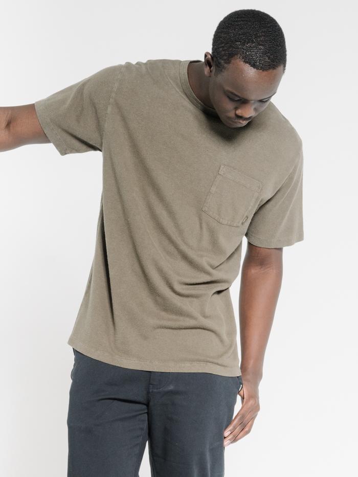 Endless Merch Fit Pocket Tee - Military Green