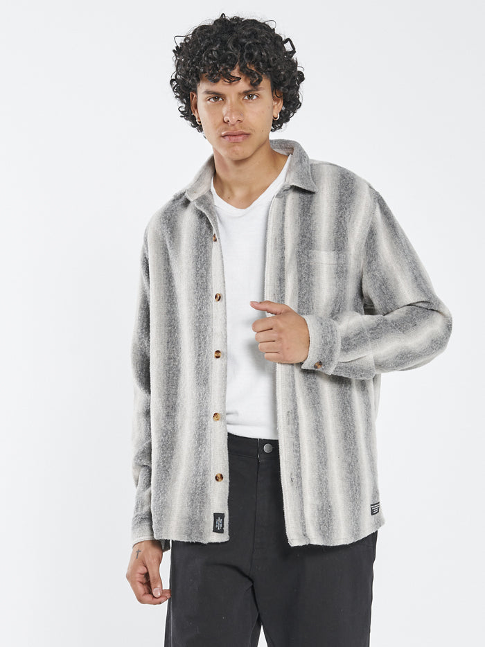 Prairie Long Sleeve Flannel Shirt - Grey