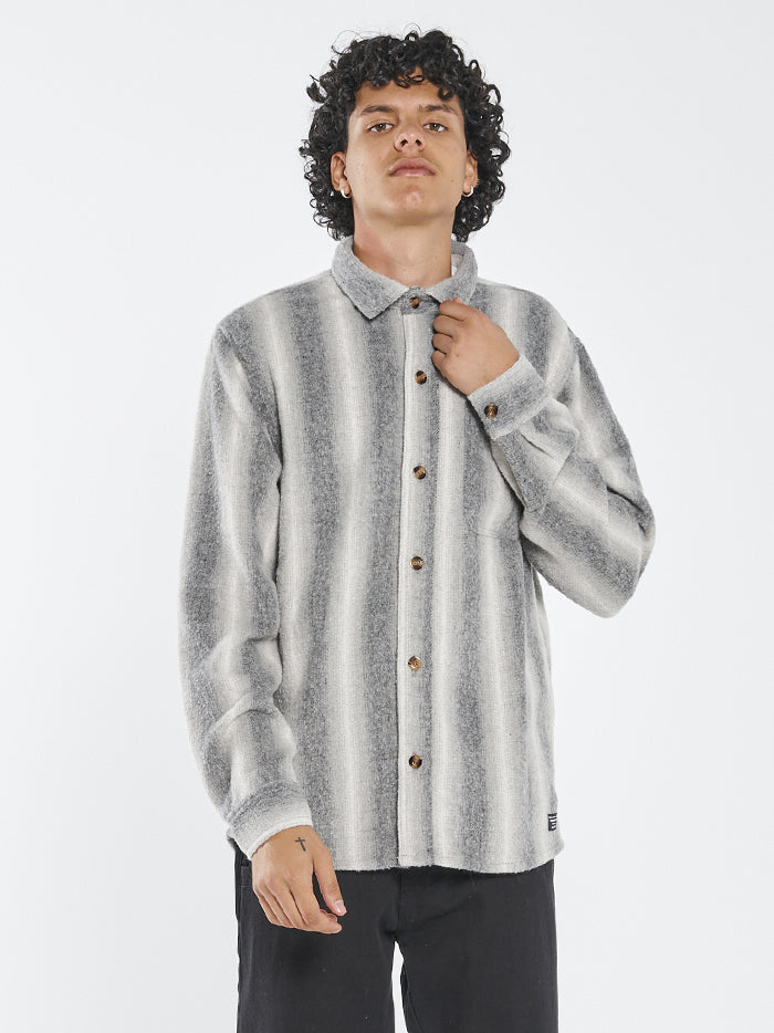 Prairie Long Sleeve Flannel Shirt - Grey
