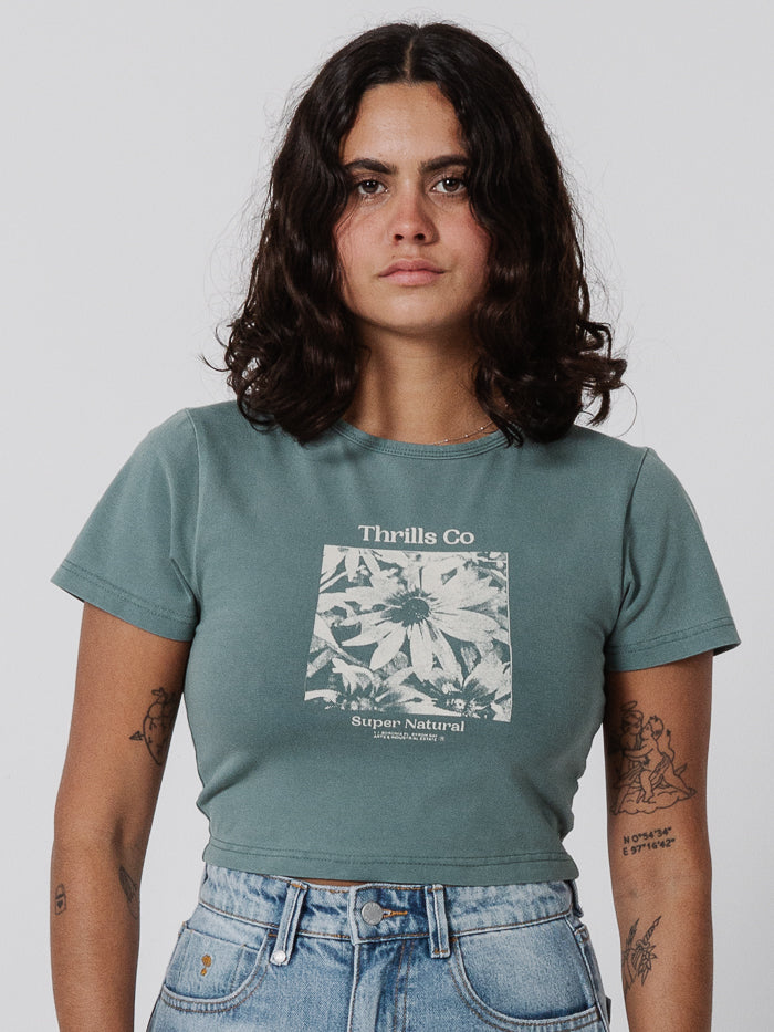 Natural Daisy Baby Crop Tee - Cedar Green