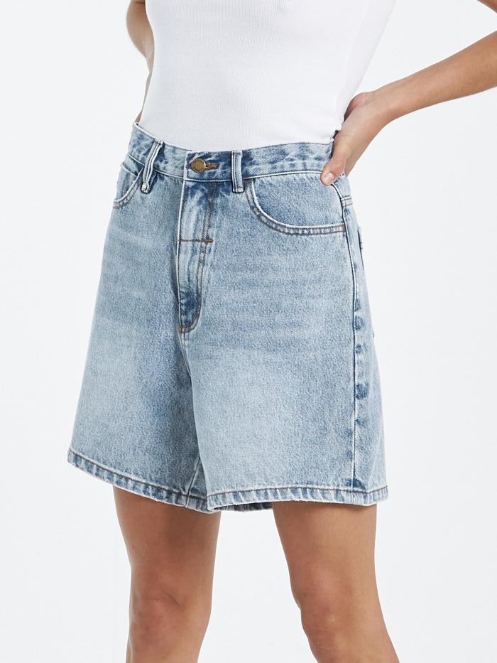 Koko Short - Aged Blue