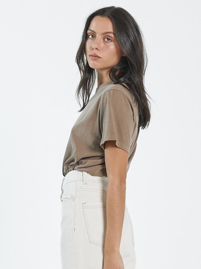 Minimal Thrills Relaxed Tee - Walnut