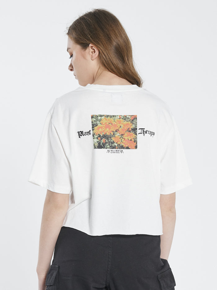 Plant Therapy Merch Fit Crop Tee - Unbleached